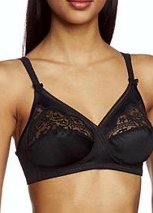 Бюстгальтер с мягкой чашкой без косточек triumph