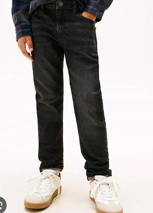 Сірі-гоафітові джинси на хлопчика