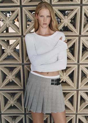 Оригинальная юбка-шорты на высокой посадке с бантовыми складками и ремешками на поясе из новой коллекции zara original.