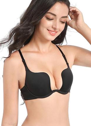 Бюстгальтер чорний з вирізом декольте