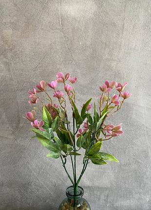 Штучна зелень букет