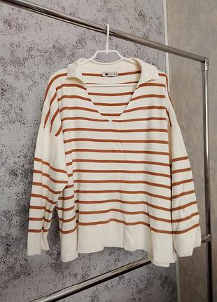 Свитер с воротником на л хл