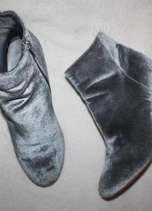 Ботинки фирмы dorothy perkins 38 размера