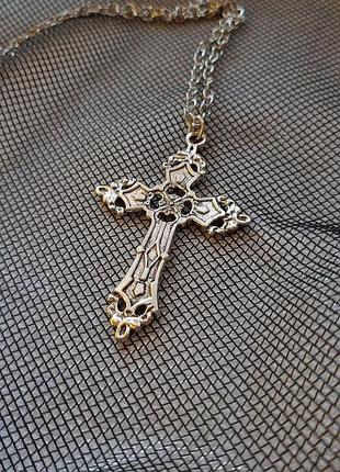Винтажный готический кулон крестик