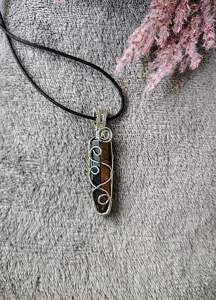 Винтажка подвеска из тигриного глаза