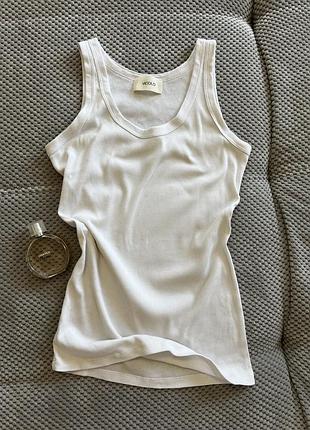 Біла майка в рубчик vicolo