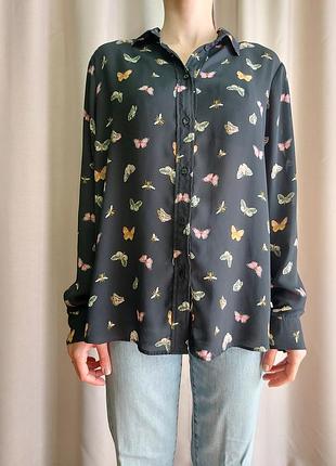 Женская блуза оверсайз с бабочками