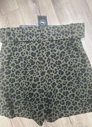 Zara шорты стильные кэжуал цвет хаки леопардовый принт