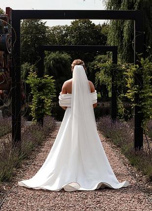 Продам чарівну весільну сукню. 10000 грн