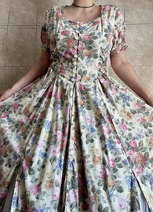 Неповторна сукня незрівнянної краси в пастельних тонах з квітковим принтом 100% віскоза в стилі ретро вінтаж котеджкор cottagecore vintage stories