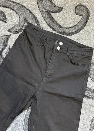 Легенькі джинси на підлітка