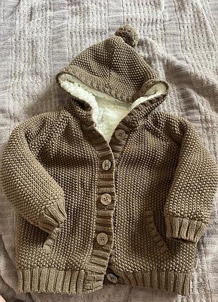 Дуже тепла кофтинка