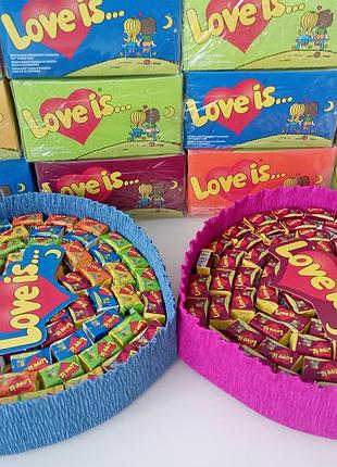 Жвачки в подарочной упаковке в виде сердца