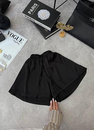 Шорти жіночі