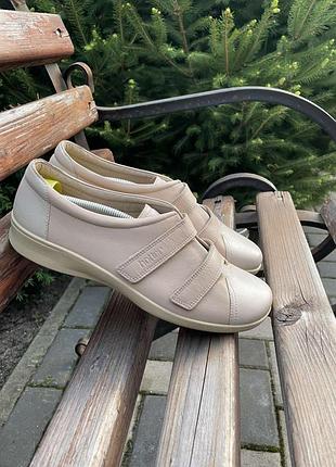 Кожаные туфли hotter 41р – идеальные для ежедневного комфорта!