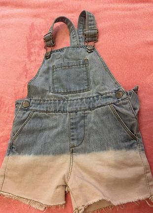 Джинсовий комбінезон на дівчинку
