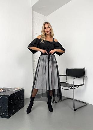 Костюм: блузка та спідниця