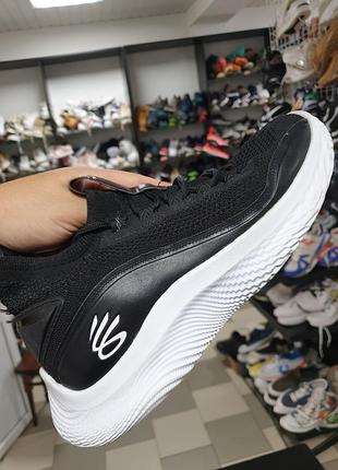 Кроссовки under armour