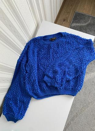 Светр укорочений