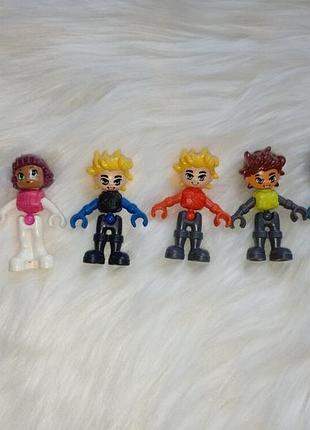 Фигурки из киндера 6 шт