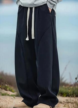 Спортивные широкие штаны