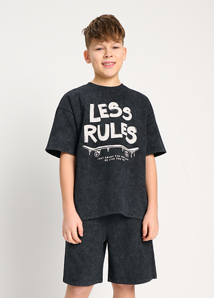 Трикотажний комплект на зріст 140/146 см футболка шорти костюм