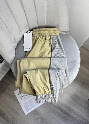 Джогери lacoste