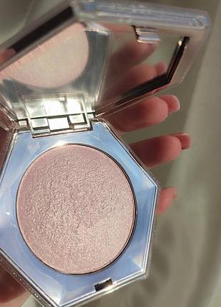 Хайлайтер-спаркл в нежно пудровом оттенке senana marina 01