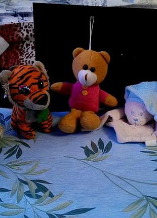 Лот мягких игрушек -цена за всё что на фото