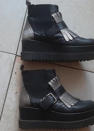 Черевики на платформі італія