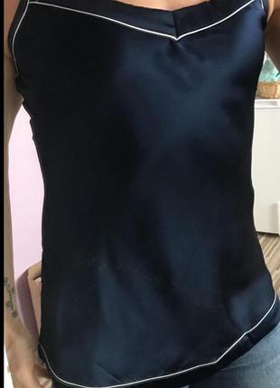 Топ майка intimidating