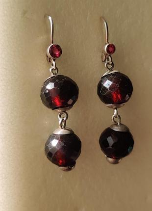 Антикварні  вінтажні срібні сережки гранат