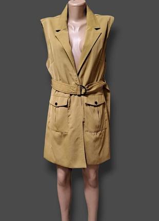 Стильный жакет безрукавка