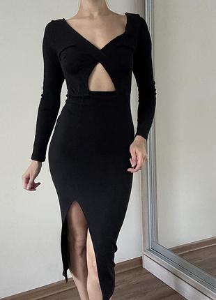 Чорна сукня міді розмір s