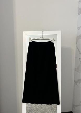 Вʼязана спідниця