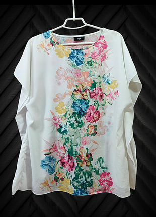 Красивая свободная блуза