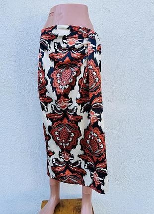 Спідниця довга f&f m максі бежевий колір з помаранчевим принтом орнамент атласна під шовк юбка