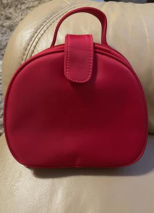 Сумочка-косметичка