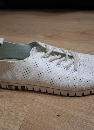 Мокасины женские