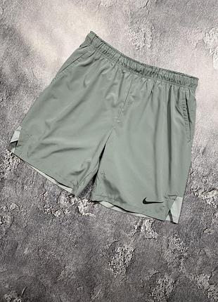 Шорти nike