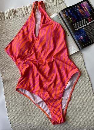 Яскравий суцільний стильний купальник на одне плече shein