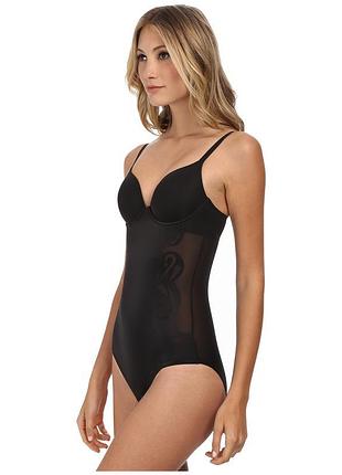 Коригувальне стягувальне боді spanx