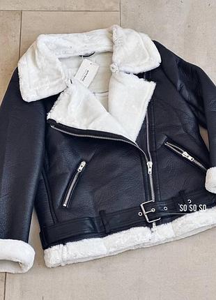 Дублянку авіатор чорна дублянка з білим хутром