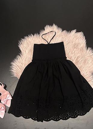 Чорна бавовняна сукня з мереживом