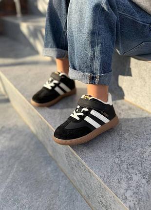 Кроссовки, ботиночки