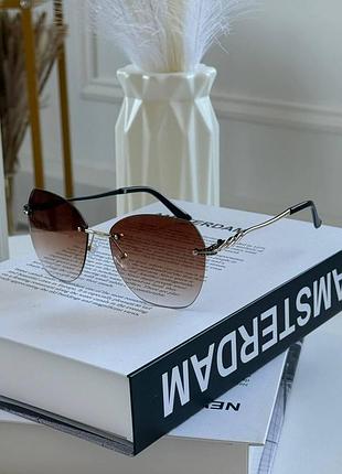 Солнцезащитные очки женские  no logo