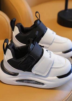 Кроссовки мальчик