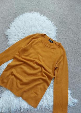 Жіночий джемпер