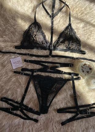 Комплект лиф трусики стринги сетевые портупея гартер