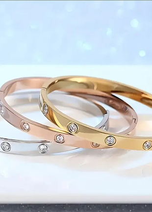 Элегантный браслет из титановой стали